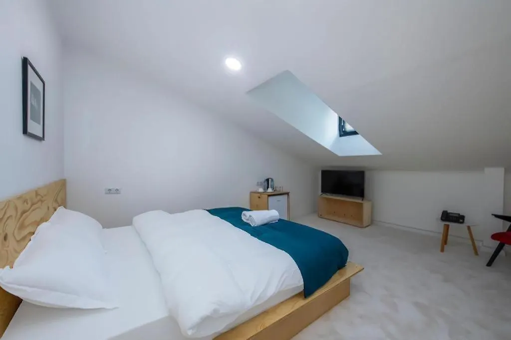 Opera Boutique Hotel Tbilisi 4*,
